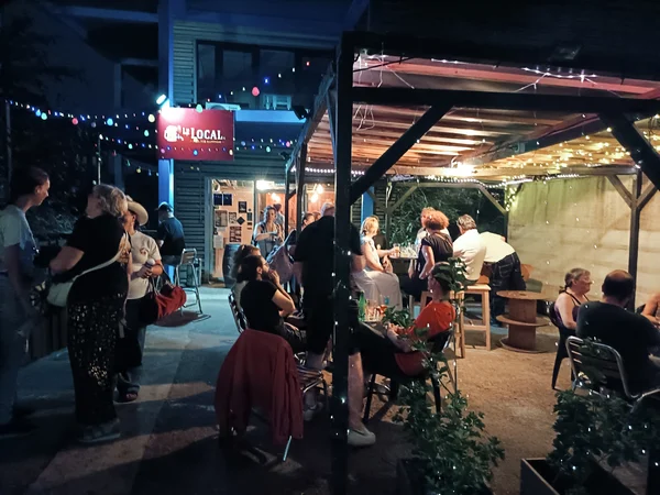 lelocal-bar-cery-3